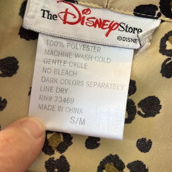 Disney 2pc. Lounging set with pants and robe. Shiny, silky appearance. Size S/M - Picture 3 of 14